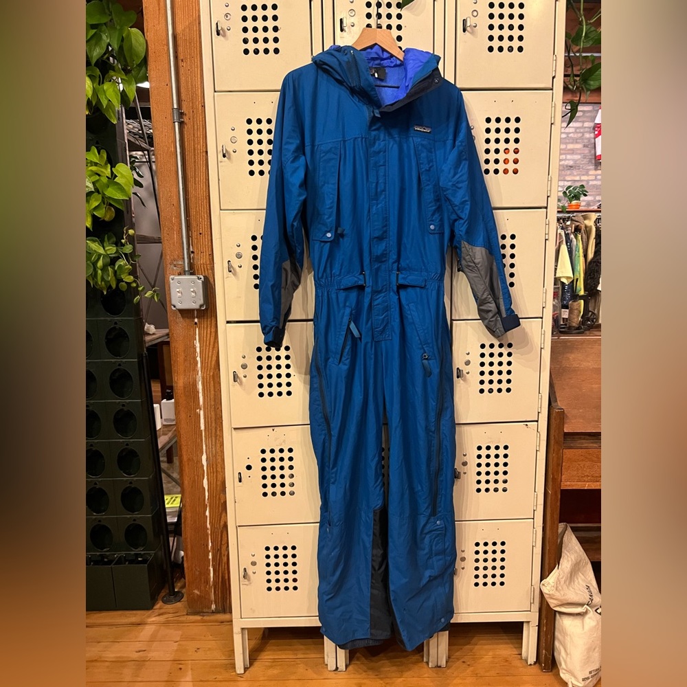 RARE Patagonia ski suit!